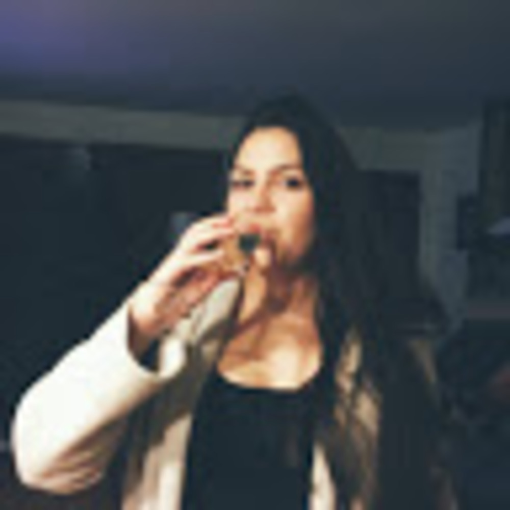 Meet your Posher, Veronica